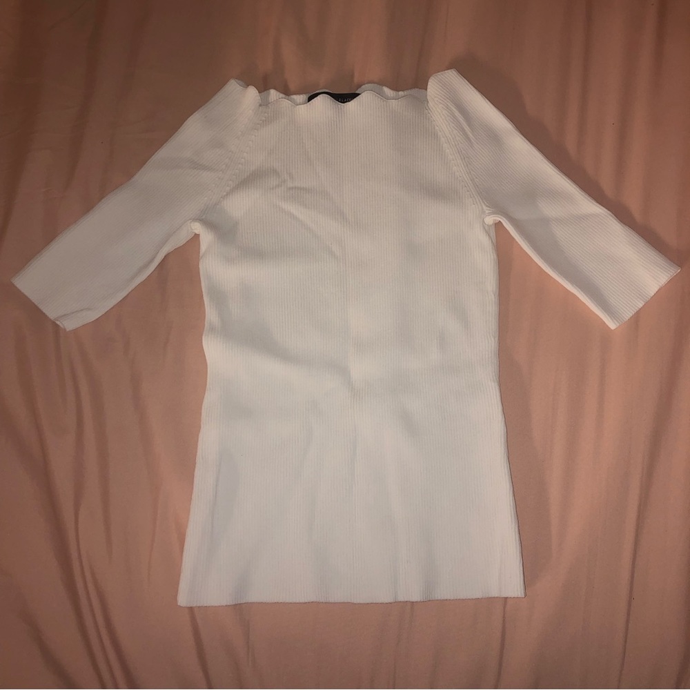 White House Black Market Ribbed Shirt - White. Size S